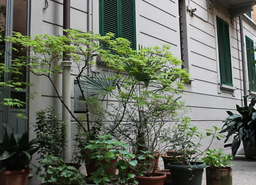 ** Guest house Lepetit Milano Hotel Italy