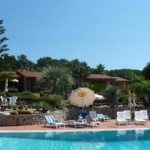 Cala Dei Peducelli Aparthotel